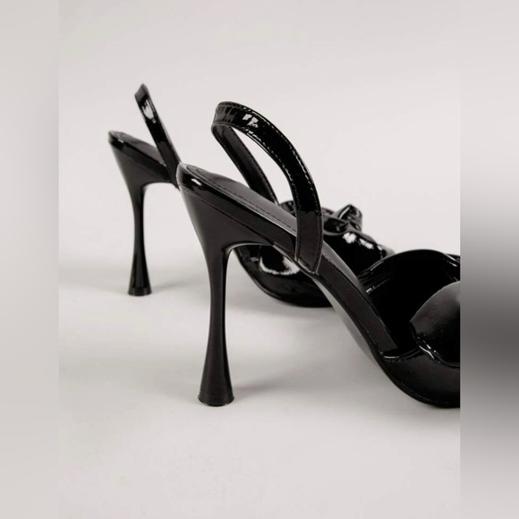 🆕 Vegan Patent Leather Bow Decor Sling back Heels 8.5 - Picture 3 of 4